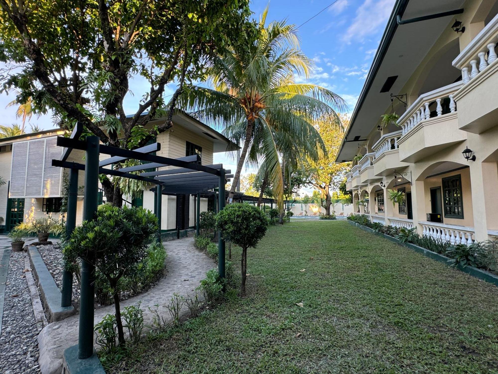 La Planta Hotel And Restaurant, Inc. Bais Exterior foto